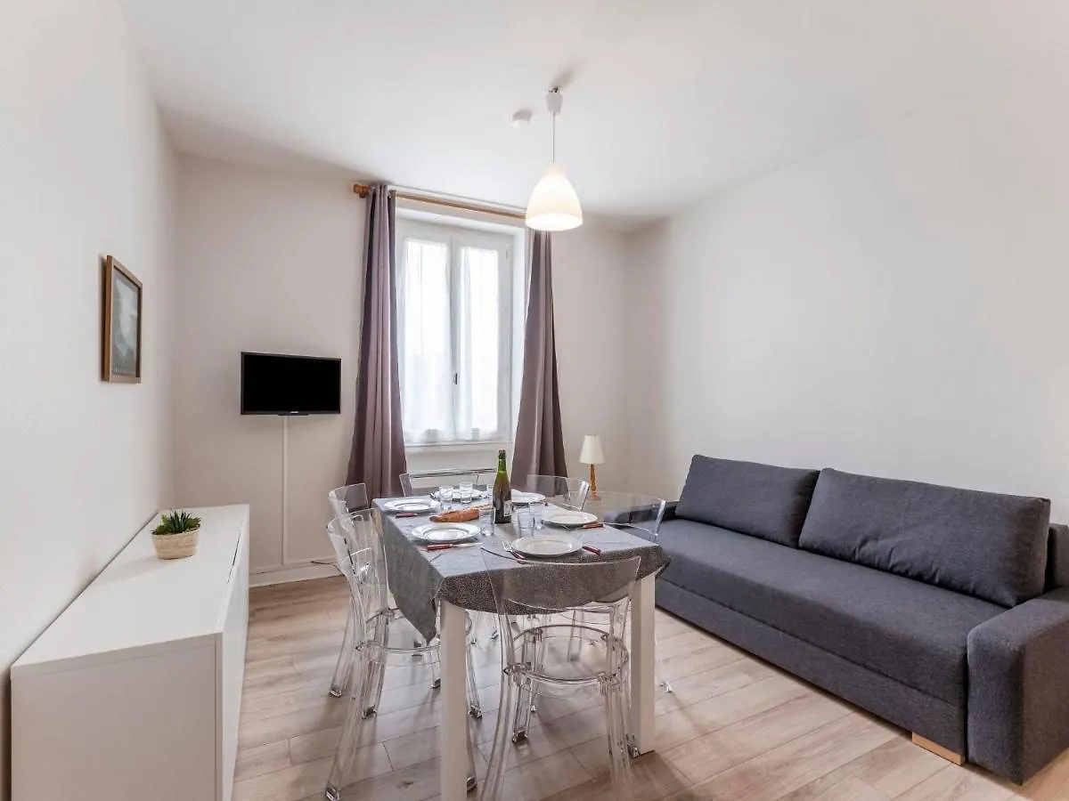 Apartment Le Petit Robinson-2 La Richardais France